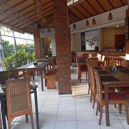 Mansu Hotel And Spa Legian 庫塔 外观 照片